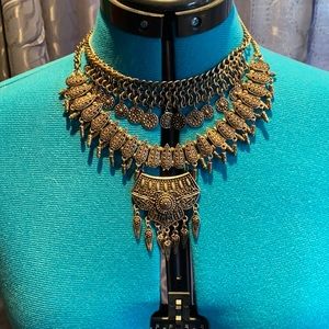 Stunning layered statement necklace